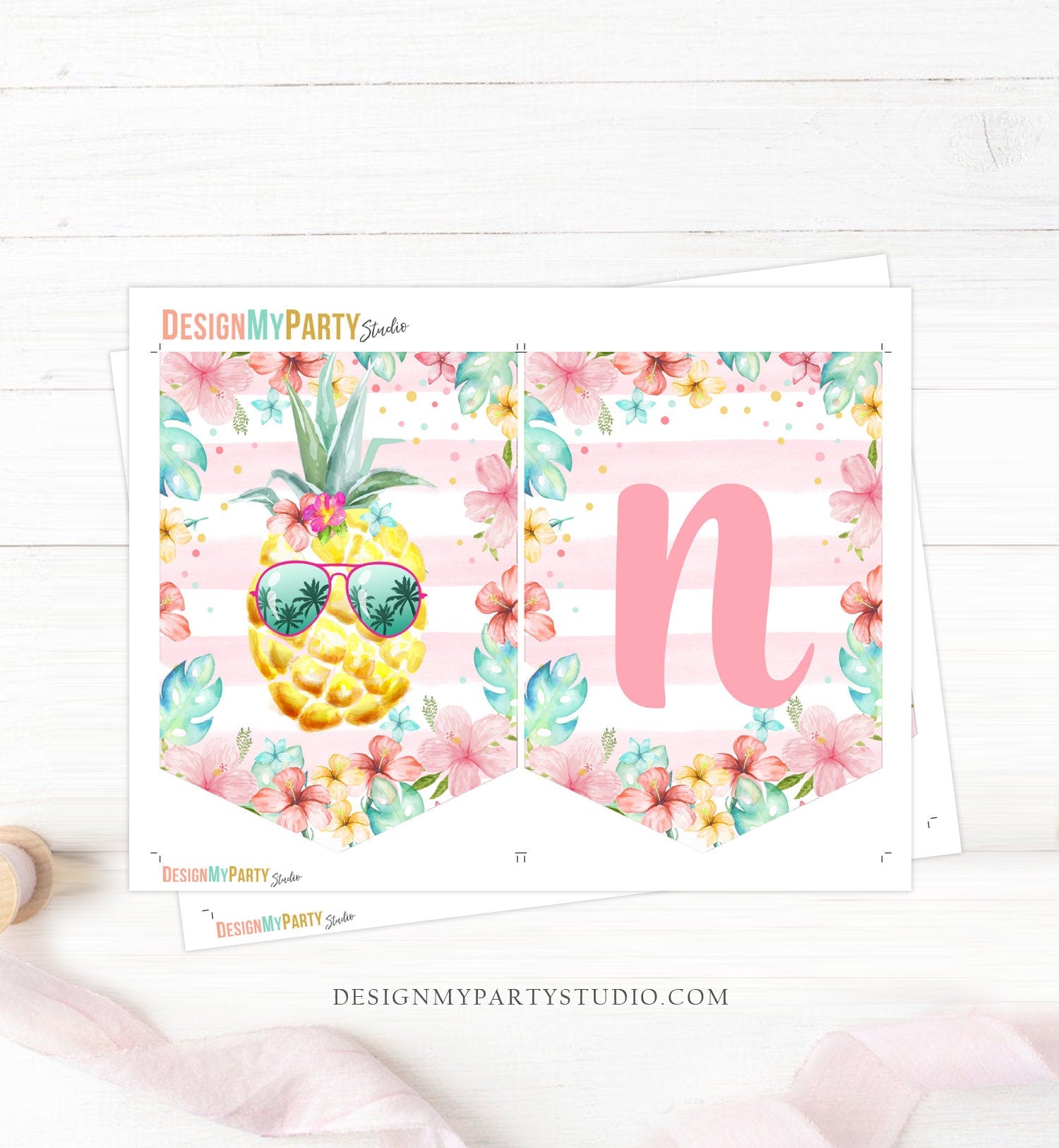 Pineapple High Chair Banner Hawaiian Luau 1st First Birthday High Chair ONE Banner Party Decor Tropical Girl Luau PRINTABLE Digital 0391