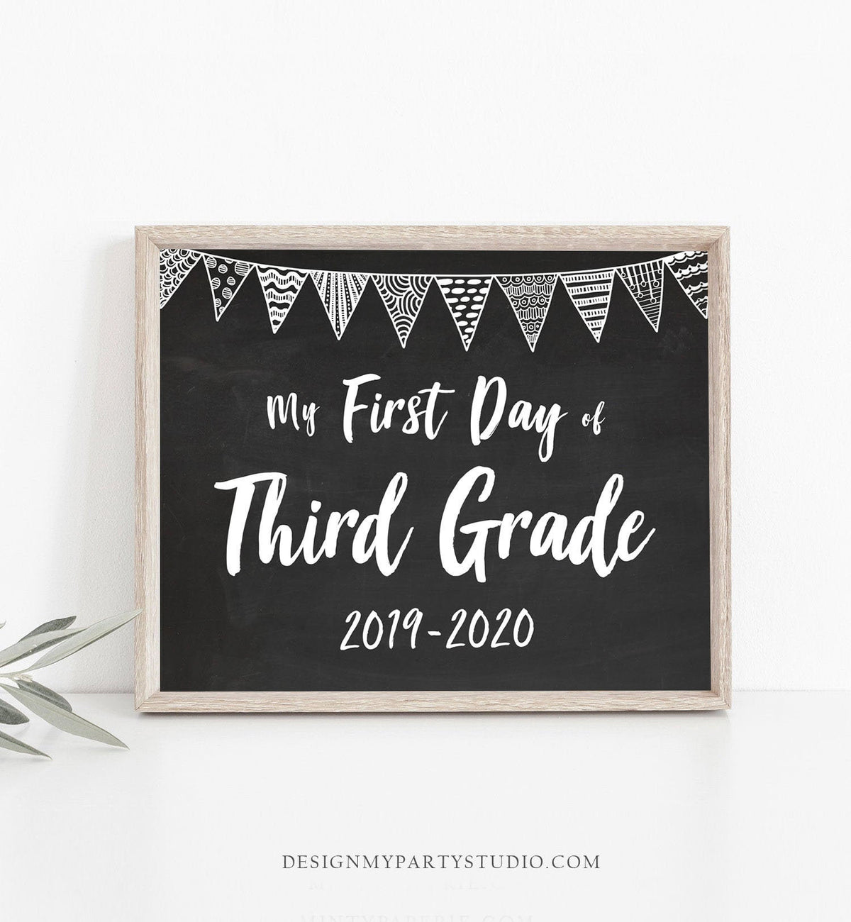 First Day of School Sign Chalk First Day of Third Grade Photo Prop Kids Teacher Sign Instant Download Classroom Sign Digital PRINTABLE 0152